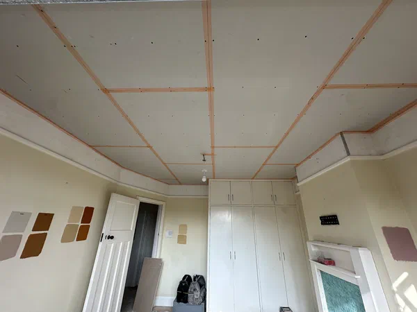 Dot and Dab Wall Board Fixing